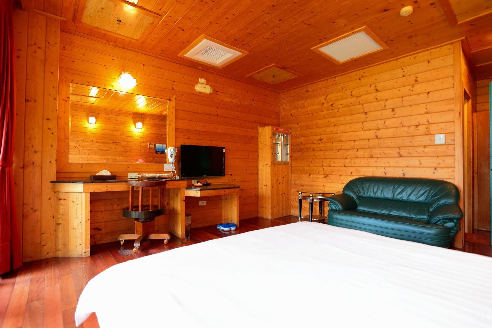Kingtaiwan Hotel Lugu Bagian luar foto