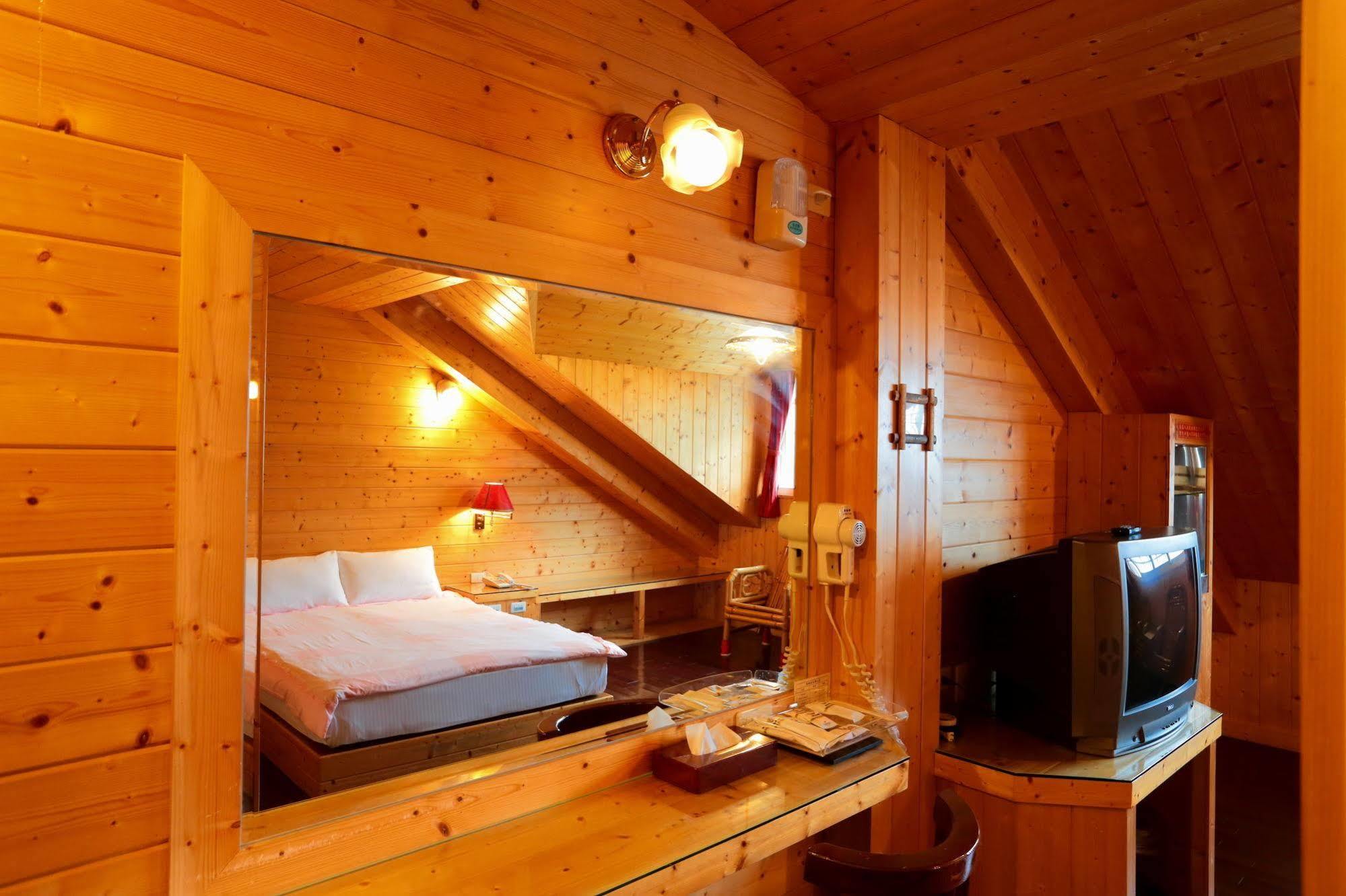 Kingtaiwan Hotel Lugu Bagian luar foto